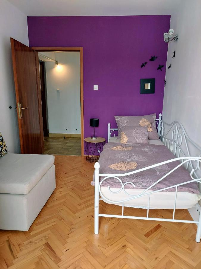 Apartman Marija II 오미살즈 외부 사진